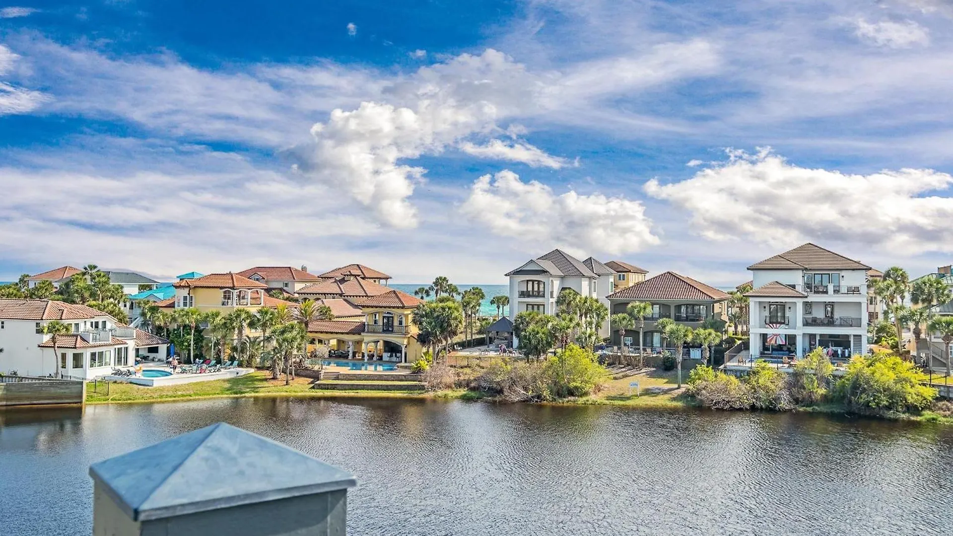 Only Good Vibes Villa Destin